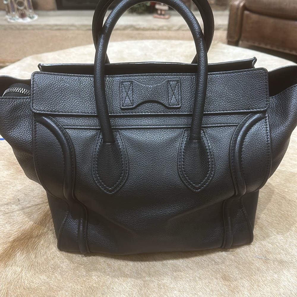 CELINE luxury tote black leather like new with dust bag - Picture 4 of 13
